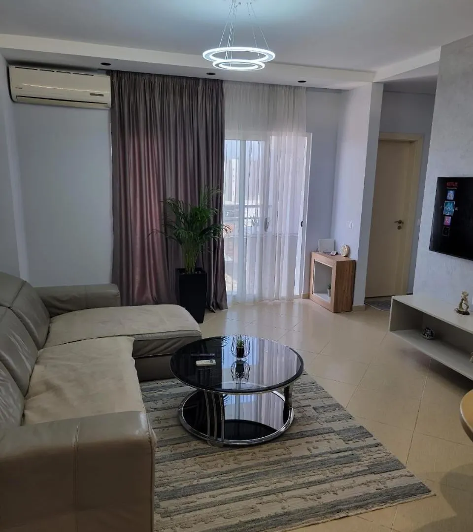 טיראנה Medicus Apartment אלבניה